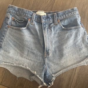 Abercrombie and Fitch Mom High Rise Short